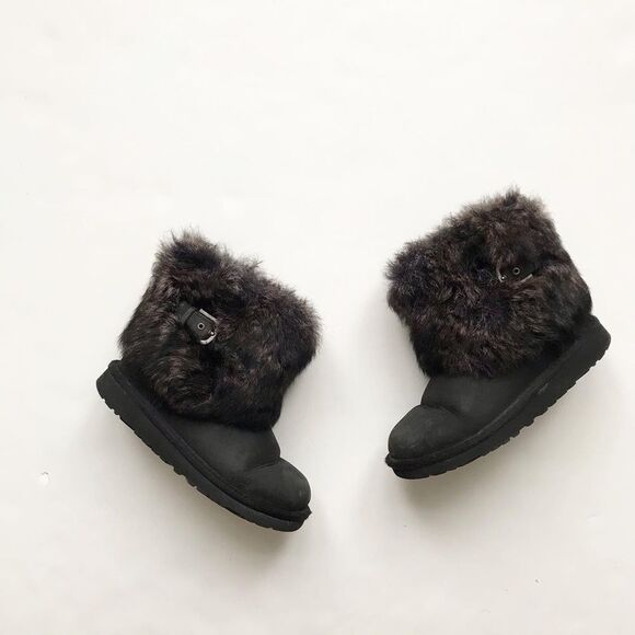 UGG black Ellie fur cuffed boots GUC size 2 youth - Picture 1 of 6